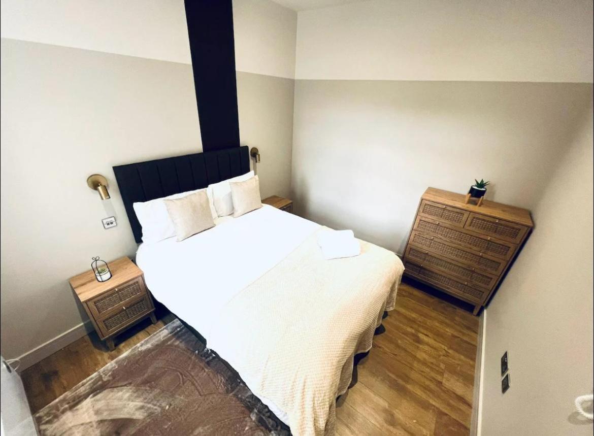 London South Charming Ensuite Look Like Hotel Designer Room Bagian luar foto